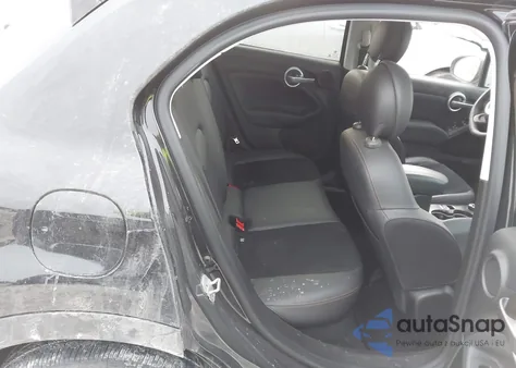 2018 Fiat 500X Urbana Awd из США, поврежденный, VIN ZFBCFYCB9JP655552